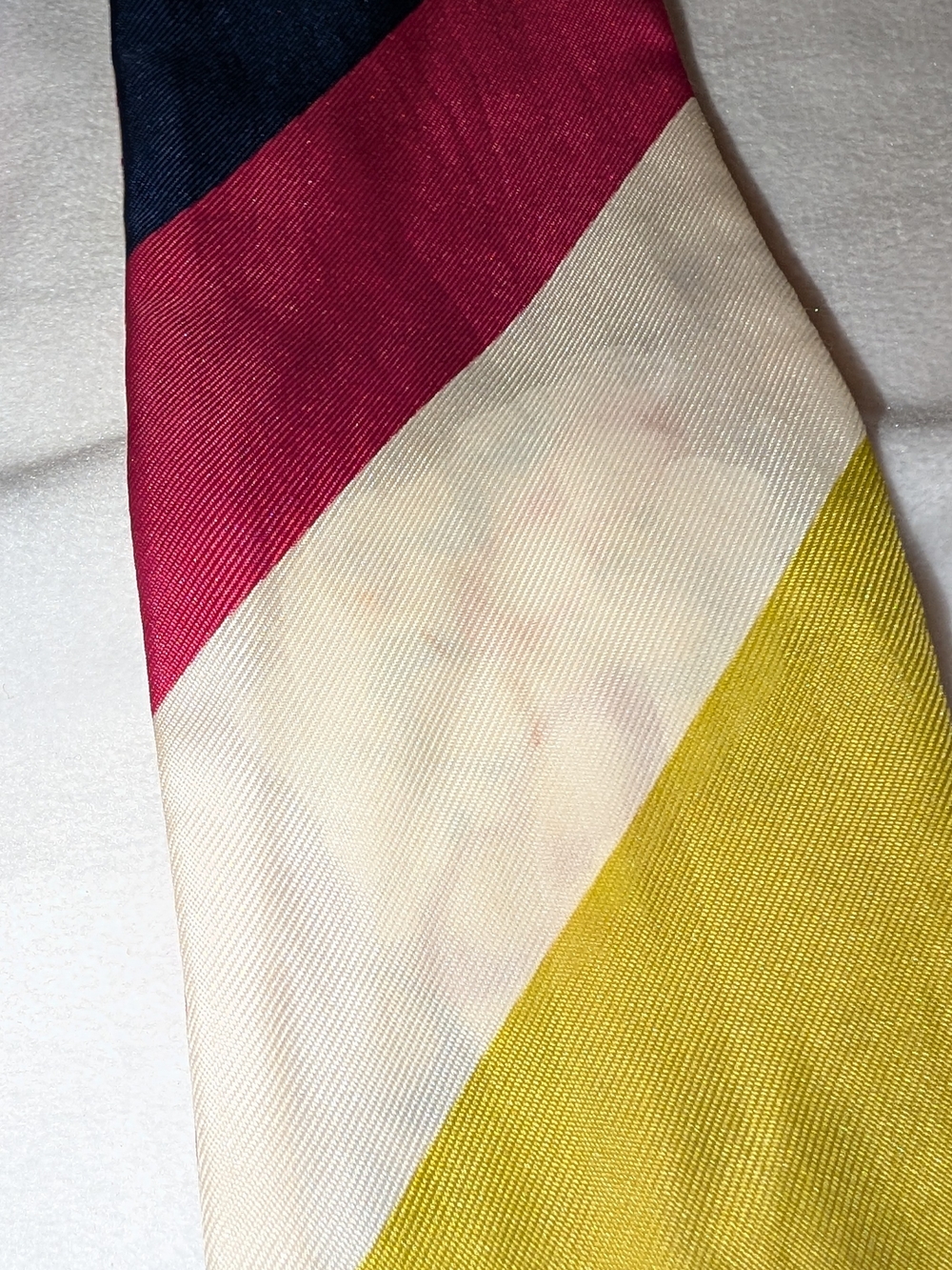 Coach Legacy Stripe Reversible Skinny Scarf Good Condition - Picture 7 of 8
